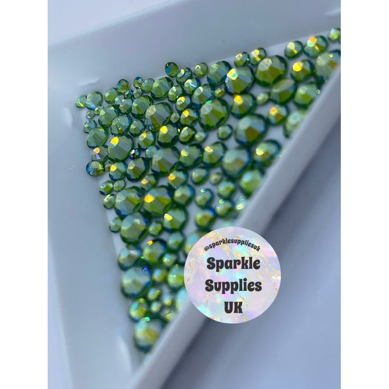 Zia Crystals – Peridot AB (6g)